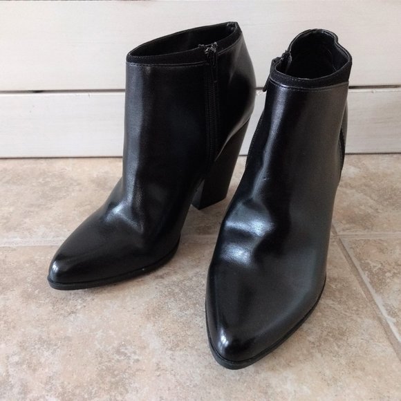 CHARLES JOURDON‎ Paris Cora Women's Size 10 Black Faux Leather Zip Ankle Boots - Picture 2 of 14